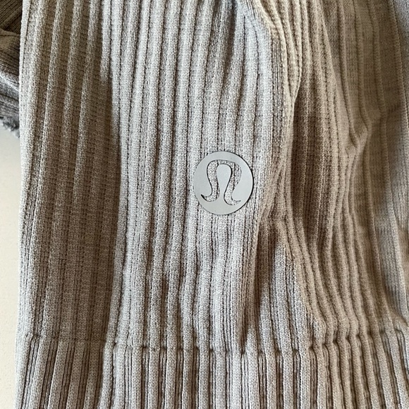 Lululemon Ebb to Street Long-Sleeve Shirt - Picture 5 of 5